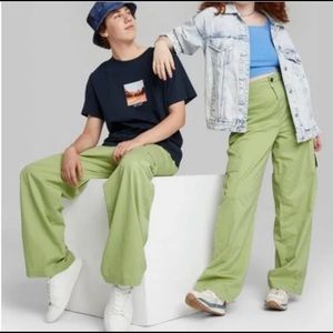 Wide leg cargo pants